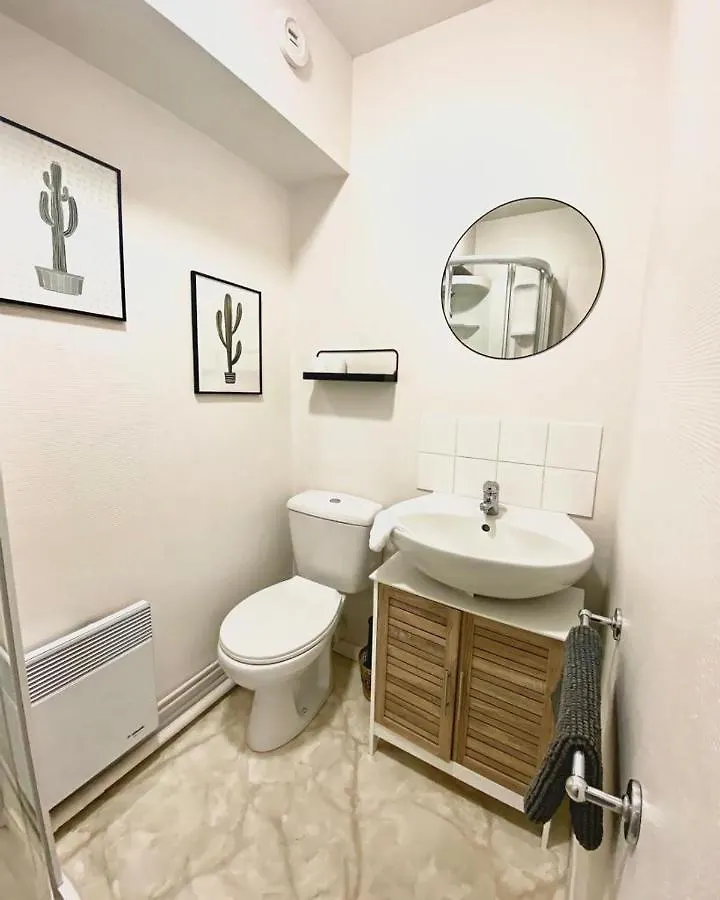 Rosa*Studio *Belle Vue Mer*Dinard* Apartment
